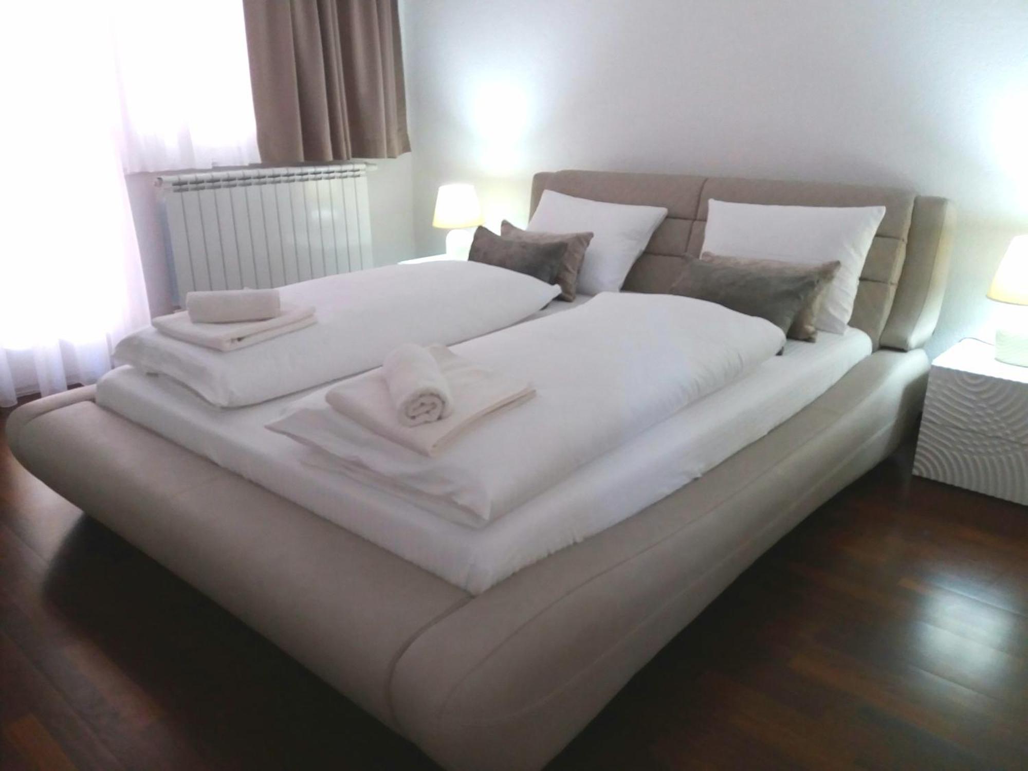 Apartment Esha SJJ Kamer foto